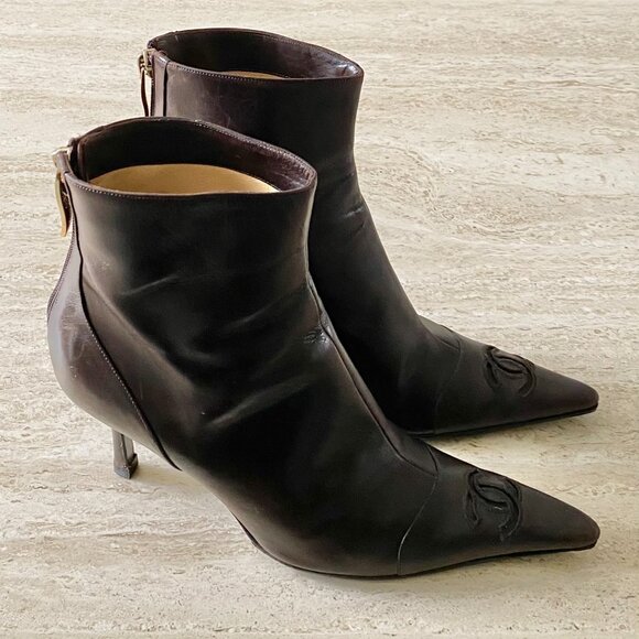 Vintage Chanel Mesh CC Ankle Boots - Picture 3 of 9